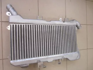 1790051020 Радиатор интеркулера Toyota Land Cruiser 200 Арт bM00112471, вид 5