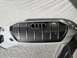  Бампер передний Audi E-Tron Арт AL11113643636, вид 2