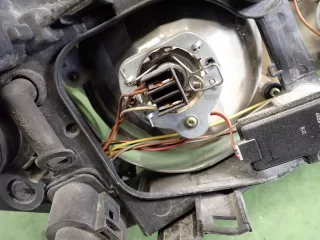 4M51-13W030-AC Фара передняя левая Ford Focus 2 Арт AL16797878019, вид 12