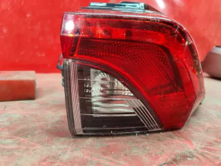 8155042230 Фонарь Toyota Rav 4 5 Арт MB84874, вид 1
