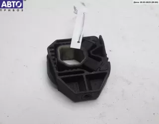 1k0121367 Кронштейн радиатора Volkswagen Passat B6 Арт 54982743, вид 1