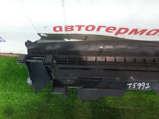 A2055050330, 2055050330 Дефлектор радиатора Mercedes C W205 Арт 38579, вид 2