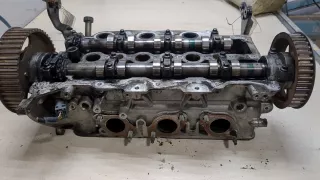  Головка блока цилиндров Land Rover Discovery 3 Арт 20027338, вид 2