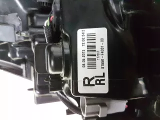 81550-F4031 Фонарь задний правый Toyota C-HR Арт AL9229942434, вид 3