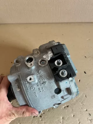 4N0903028R Генератор Audi A4 B9 Арт AL16330642919, вид 3