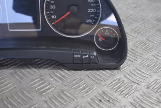 8E0920931P Щиток приборов (приборная панель) Audi A4 B7 Арт AL10586264865, вид 3