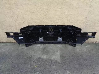  Решетка радиатора Audi E-Tron Арт AL11558107361_2, вид 4