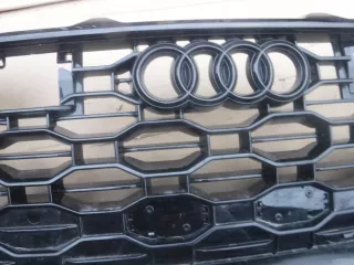 4m8853651 Решетка радиатора Audi Q8 Арт AL11636638461, вид 3