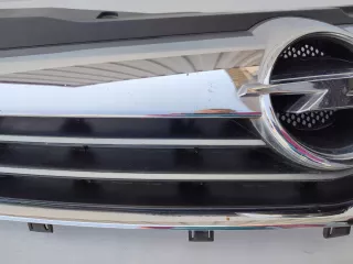 13225780 Решетка радиатора Opel Astra H Арт AL16468324691, вид 5