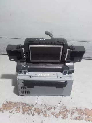 F1BT-18C815-HH Магнитола (аудио система) Ford Focus 3 Арт AL10908150520, вид 3