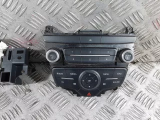 BM5T18C815DT Магнитола (аудио система) Ford Focus 1 Арт AL11743099748, вид 6