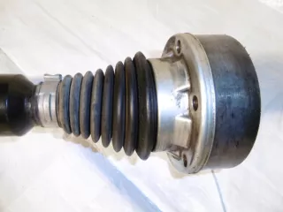 5Q0407272C Полуось передняя левая (приводной вал, шрус) Skoda Octavia A7 Арт AL8832742144, вид 4