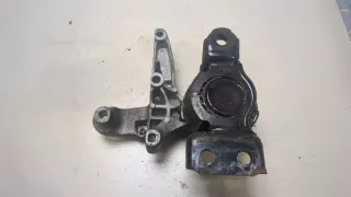 112106137R Подушка двигателя Renault Megane 4 1.5л DCI Арт 20036430, вид 4