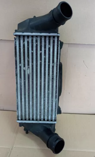 C1B1-9L440-AC Интеркулер Ford B-Max Арт AL9655051637, вид 1