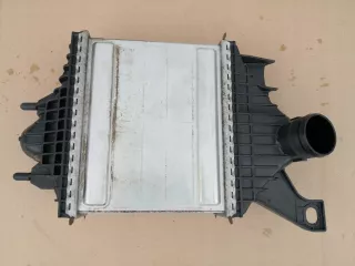 FPLA-6K775-AB Интеркулер Land Rover Range Rover 4 Арт AL11125350953_2, вид 1