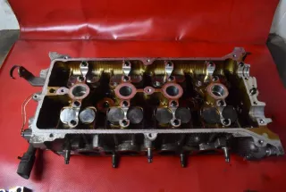 MAZDA Клапанная крышка Mazda 3 BK Арт AL16551823204, вид 12