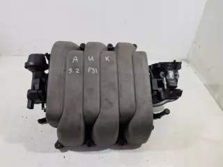 06E133210F Коллектор впускной Audi A6 C6 (S6,RS6) Арт AL15951073482, вид 2