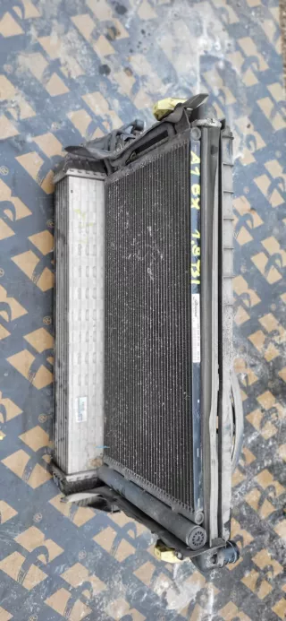 21187577 Кассета радиаторов Audi A1 Арт AL16486836362, вид 1