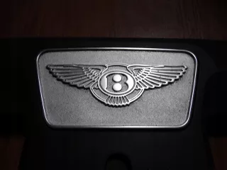 07C103925AM,,55 Крышка двигателя декоративная Bentley Flying Spur Арт AL10601245401_2, вид 4