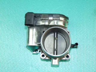 06A133062C Дроссельная заслонка Audi A3 8L Арт AL9039508394, вид 1