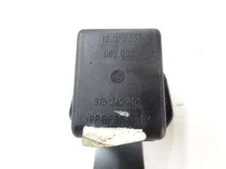 13111596 Лючок бензобака Opel Astra H Арт AL16155382536, вид 3