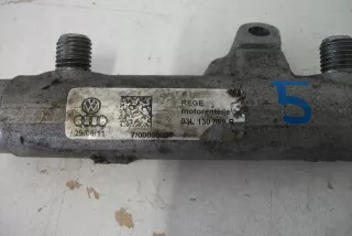 03L130089R Топливная рампа  Volkswagen Passat B6 Арт AL8106756452_2, вид 3