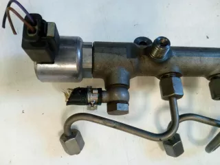 6510700495,0235455226,0525453926 Топливная рампа  Mercedes A W176 Арт AL11995357253, вид 3