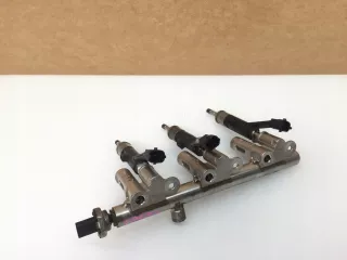 9811353880,9812191080,9822715980 Топливная рампа  Citroen C4 Cactus Арт AL12155123681_2, вид 1
