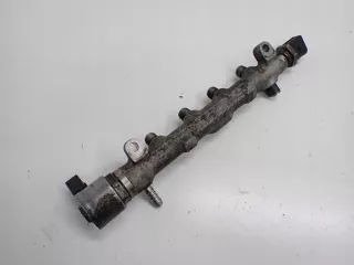 04L130764E Топливная рампа  Volkswagen Passat B8 Арт AL15797701086_2, вид 2