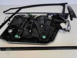 A2467200179 Стекло двери передней левой Mercedes B W246 Арт AL11517603370, вид 3
