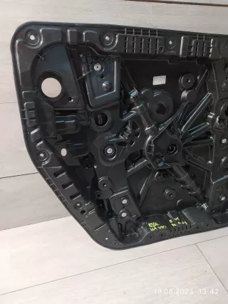A2477201906 Стекло двери передней левой Mercedes B W247 Арт AL16588147476, вид 4
