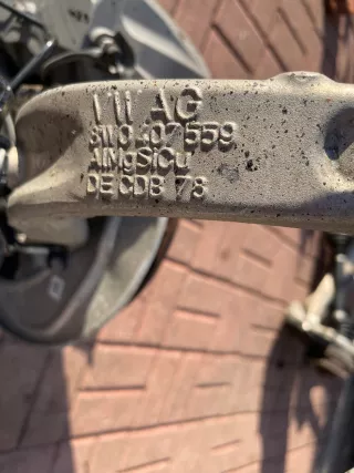 8W0407241F,8W0407559 Кулак поворотный передний левый Audi A4 B9 Арт AL16660996462, вид 4