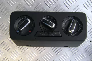 8XA820045A Блок управления печки/климат-контроля Audi A1 Арт AL9169275527, вид 1