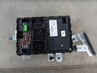HU5T-15604-ECR Блок управления BCM Ford Fiesta 5 Арт AL12305462297, вид 1