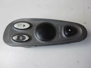 9357027000A Блок кнопок Hyundai Coupe RD Арт AL9999730565, вид 1