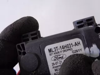 ML3T-14H031-AH Датчик мертвых (слепых) зон Ford Taurus Арт AL16325793590_2, вид 3
