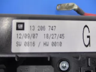 13206747 Короб предохранителей Opel Astra H Арт AL11488675765, вид 2