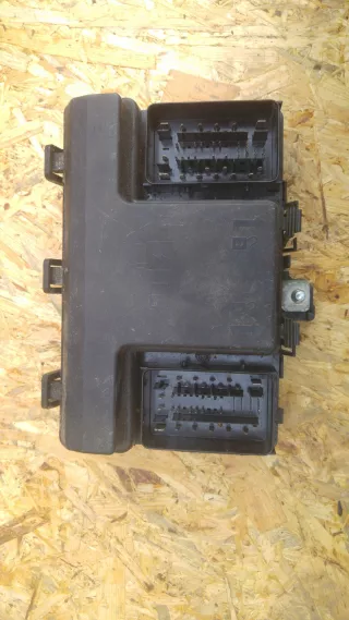  Короб предохранителей Ford Edge 2 Арт AL12057726636