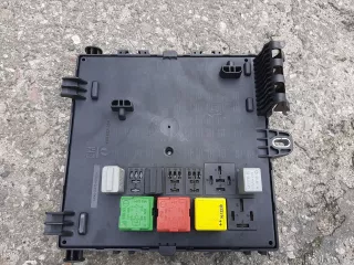 13205774 Короб предохранителей Opel Vectra C  Арт AL12249337373, вид 1