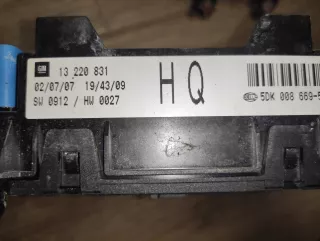 13206747 Короб предохранителей Opel Zafira B Арт AL12261214137, вид 4