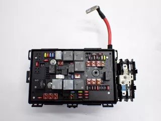 13368641 Короб предохранителей Opel Astra J Арт AL16484086391, вид 4