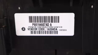 68194607AD Короб предохранителей Jeep Grand Cherokee III (WK) Арт AL16516597986, вид 3