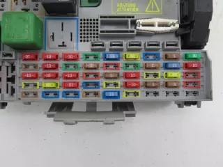 24412497 Короб предохранителей Opel Astra G Арт AL16679844855, вид 7