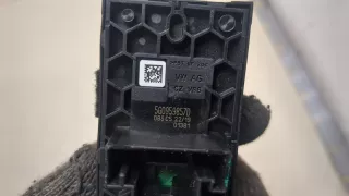 5G0959857D Кнопка стеклоподъемника переднего левого Volkswagen Jetta 7 Арт 20036176, вид 2