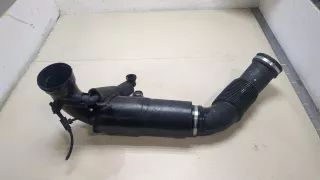 13717619268 Патрубок воздушного фильтра BMW X1 F48 Арт 20036743, вид 1