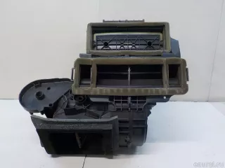 1763746 Ford Корпус отопителя Ford Focus 3 restailing Арт E84127222