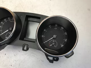 5L0920940K Щиток приборов (приборная панель) Skoda Yeti Арт AL12319254260, вид 2
