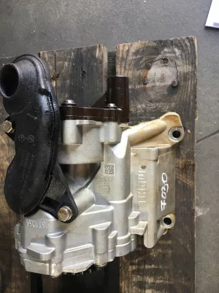 7624135 Насос масляный BMW 1 F20/F21 Арт AL12481728391, вид 1