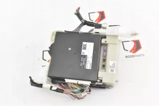 89221-F4020,82730-F4010-B Блок комфорта Toyota C-HR Арт AL15687767909, вид 1