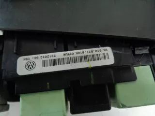 5C0937819K Короб предохранителей Volkswagen Jetta 5 Арт AL15731255711, вид 4